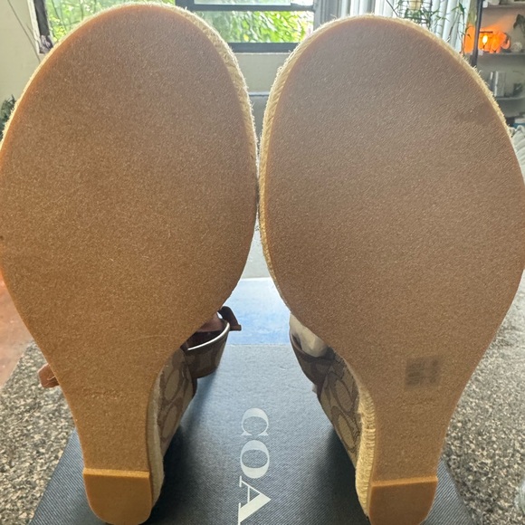 Authentic Coach Patrice Signature Jacquard Espadrille Sandals ❤️ - Picture 5 of 8